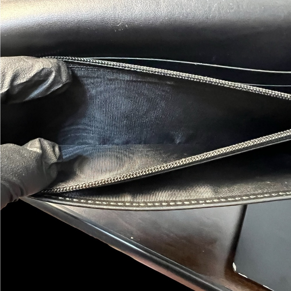 Gucci Black Leather Long Bifold Wallet (A186) - Picture 11 of 11
